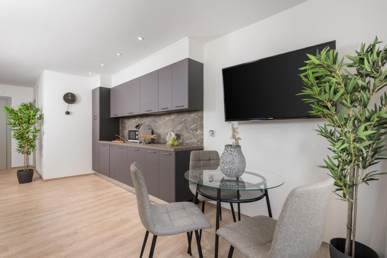 Apartments Penkala 2 غييكا المظهر الخارجي الصورة