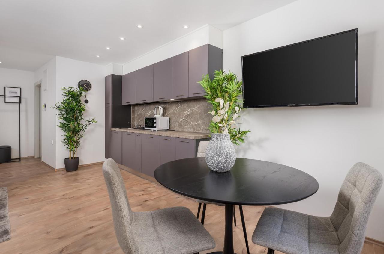 Apartments Penkala 2 غييكا المظهر الخارجي الصورة